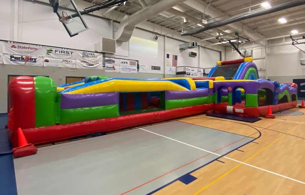inflatable obstacle course rental in michigan